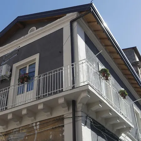 شقة I Loft Di Nonna Vincenza كاتانيا